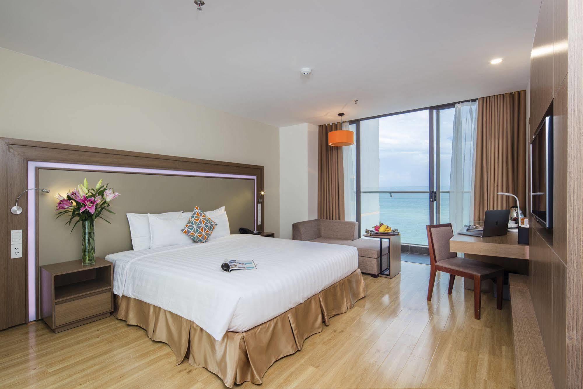 King Town Grand Hotel & Wedding Center Nha Trang Luaran gambar
